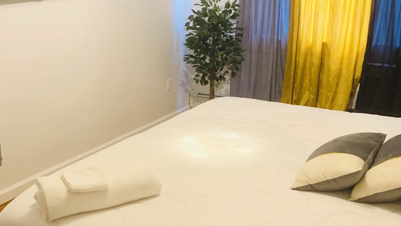 Photo of Bedroom in East Bronx