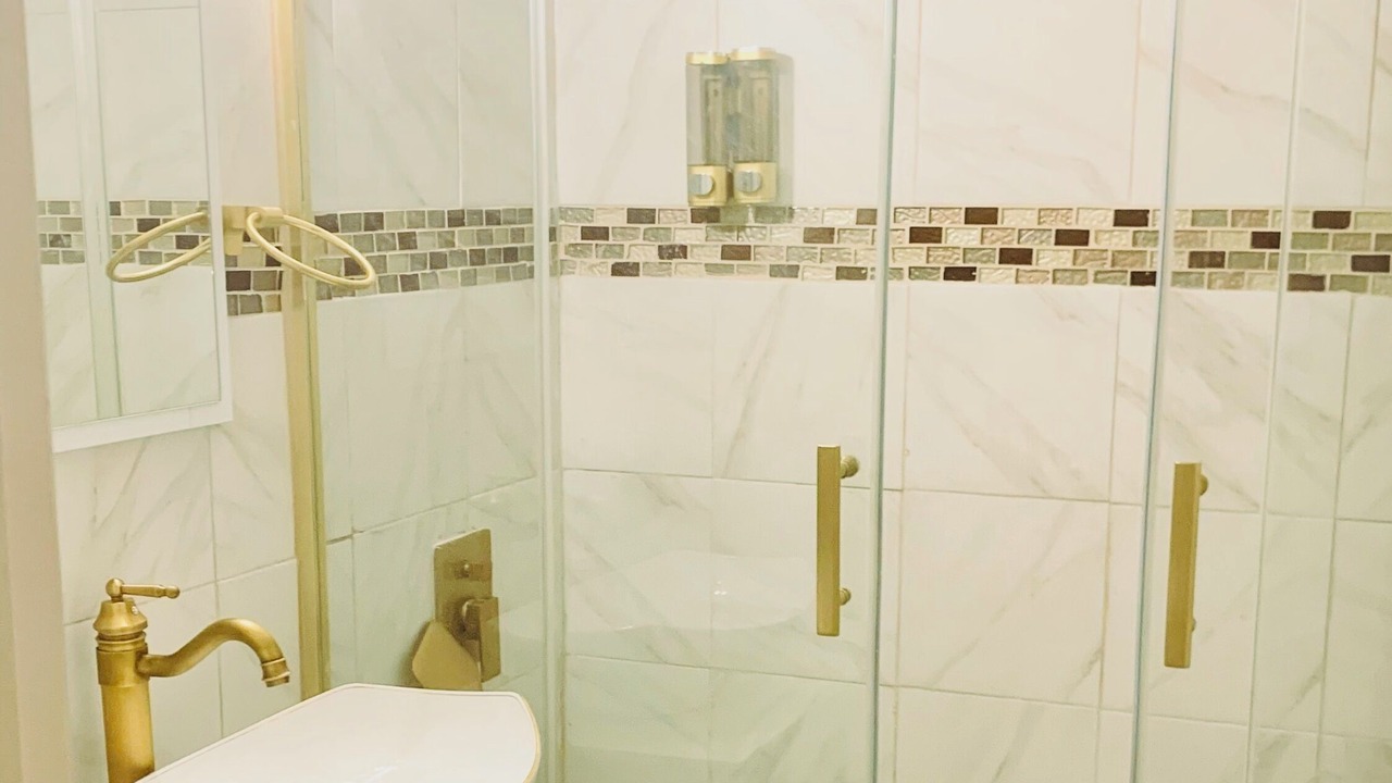 Photo of Bathroom in East Bronx