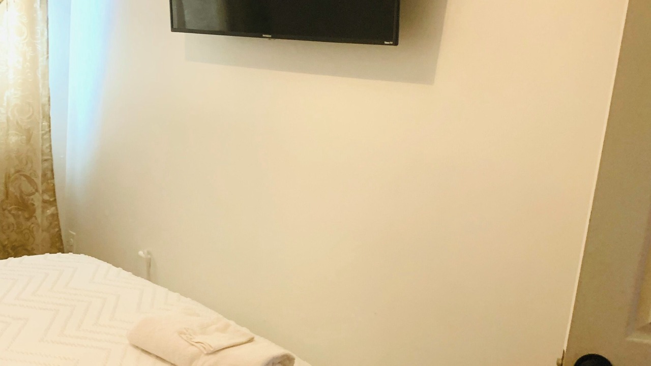 Photo of Bedroom in East Bronx