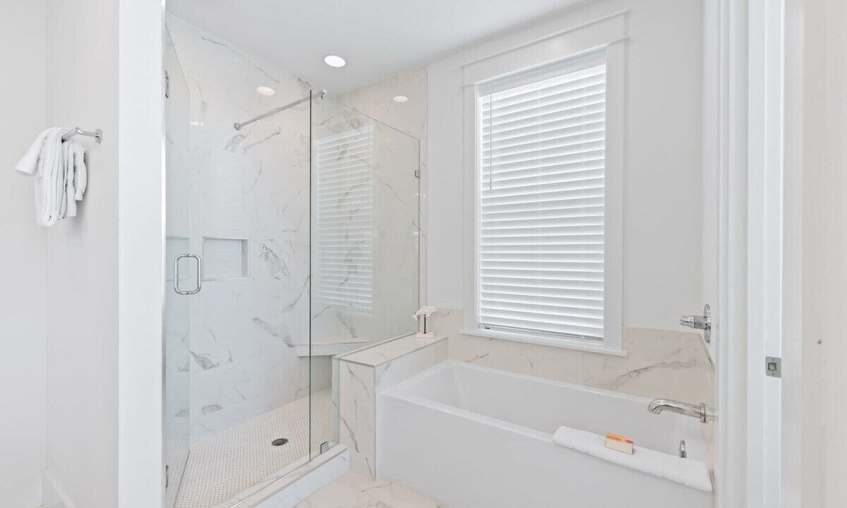 Photo of Bathroom in Treetop