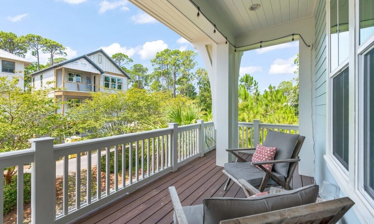 Photo of Outdoor in Treetop