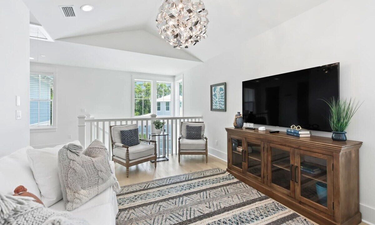 Photo of Livingroom in Treetop