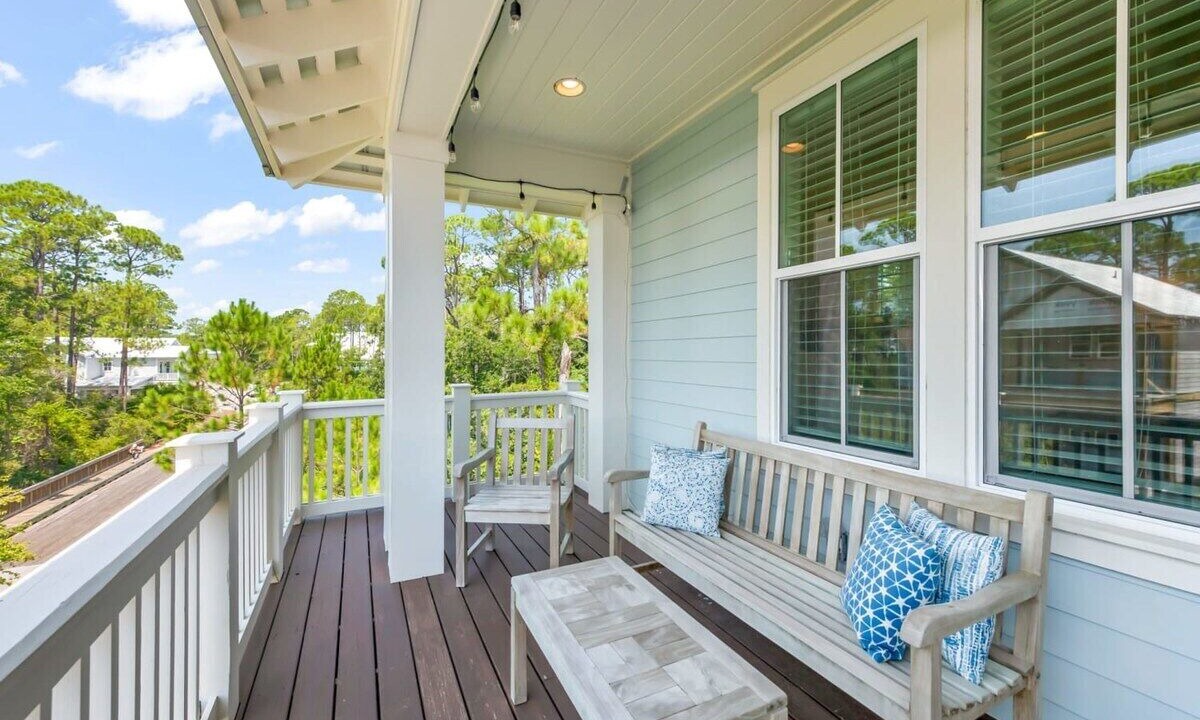 Photo of Outdoor in Treetop