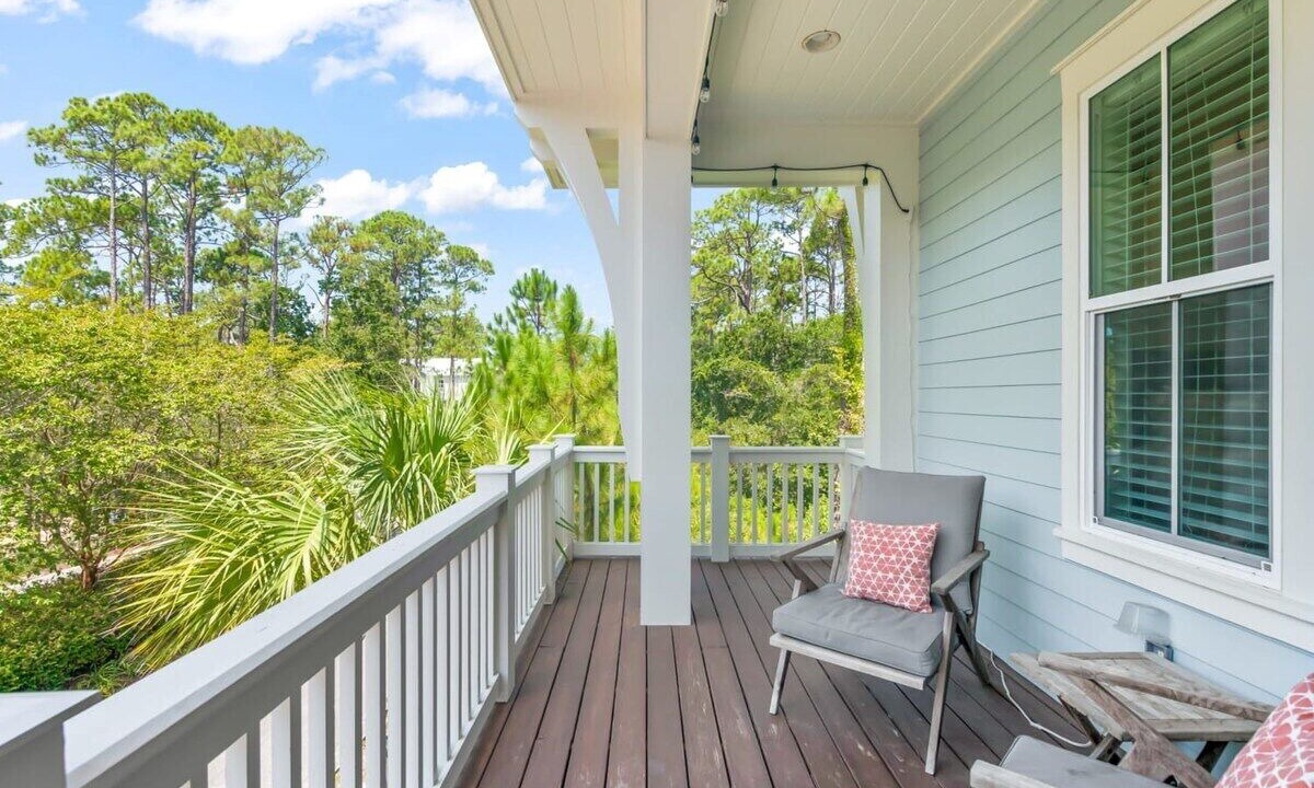 Photo of Outdoor in Treetop