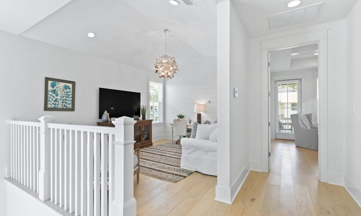 Photo of Livingroom in Treetop