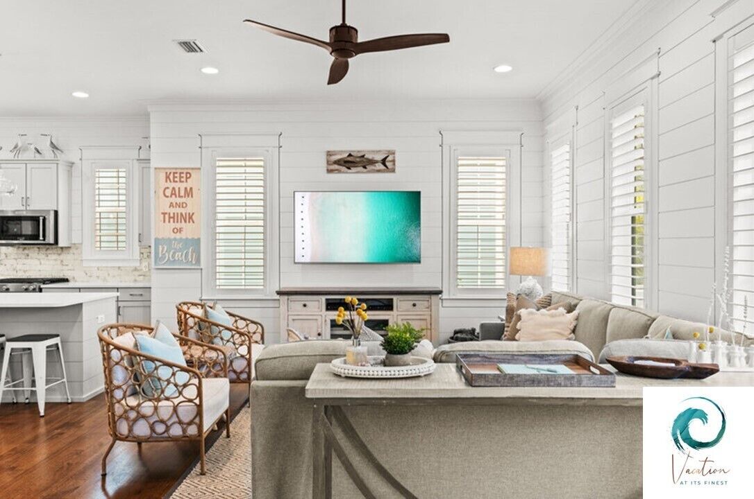 Photo of Livingroom in Lakeside at Blue Mountain Beach