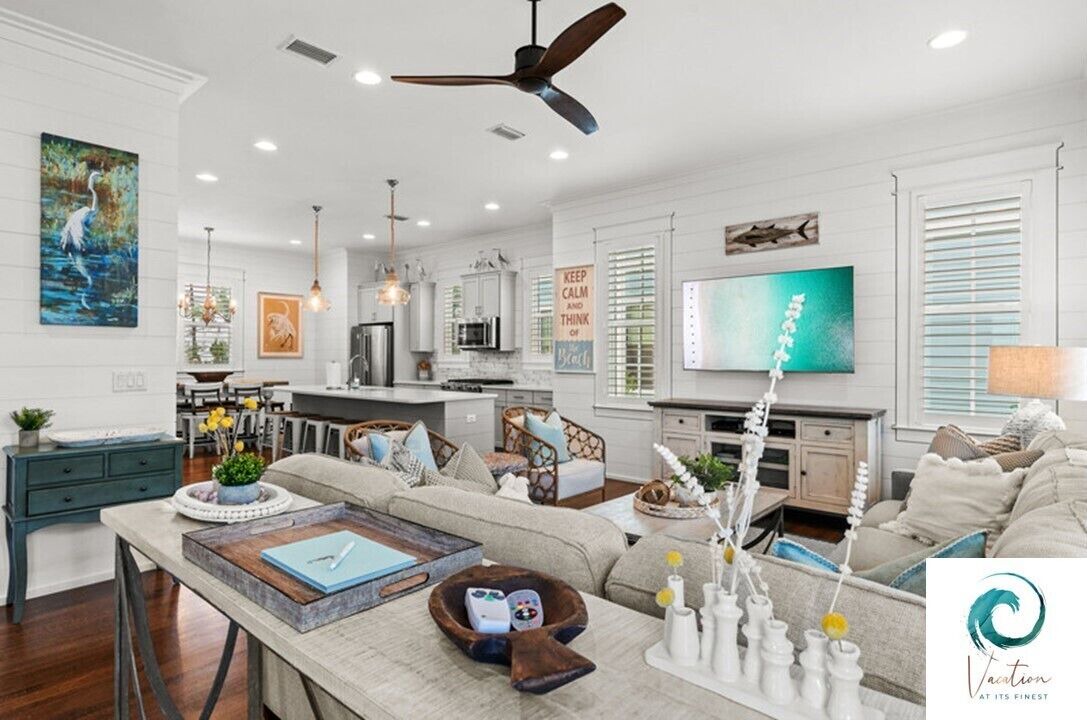 Photo of Livingroom in Lakeside at Blue Mountain Beach