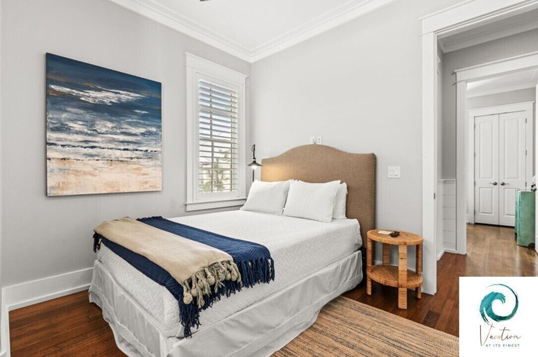 Photo of Bedroom in Lakeside at Blue Mountain Beach
