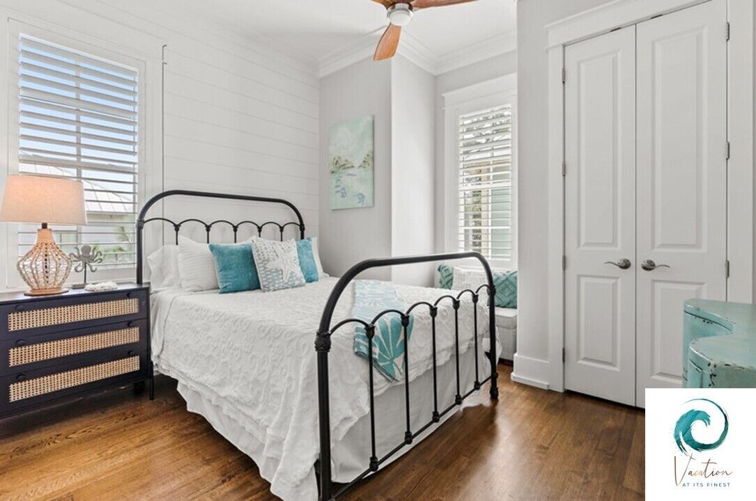 Photo of Bedroom in Lakeside at Blue Mountain Beach