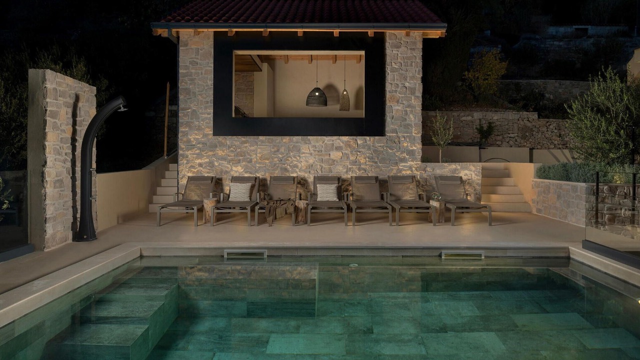 Photo of Outdoor in Medici