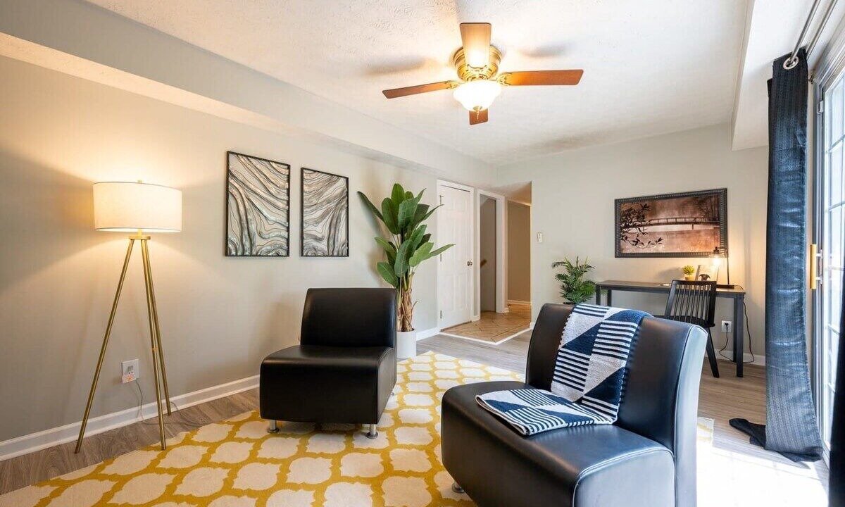 Photo of Livingroom in Acton