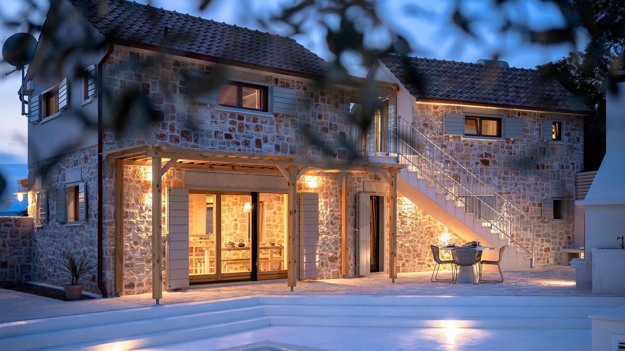 Photo of Outdoor in Dol