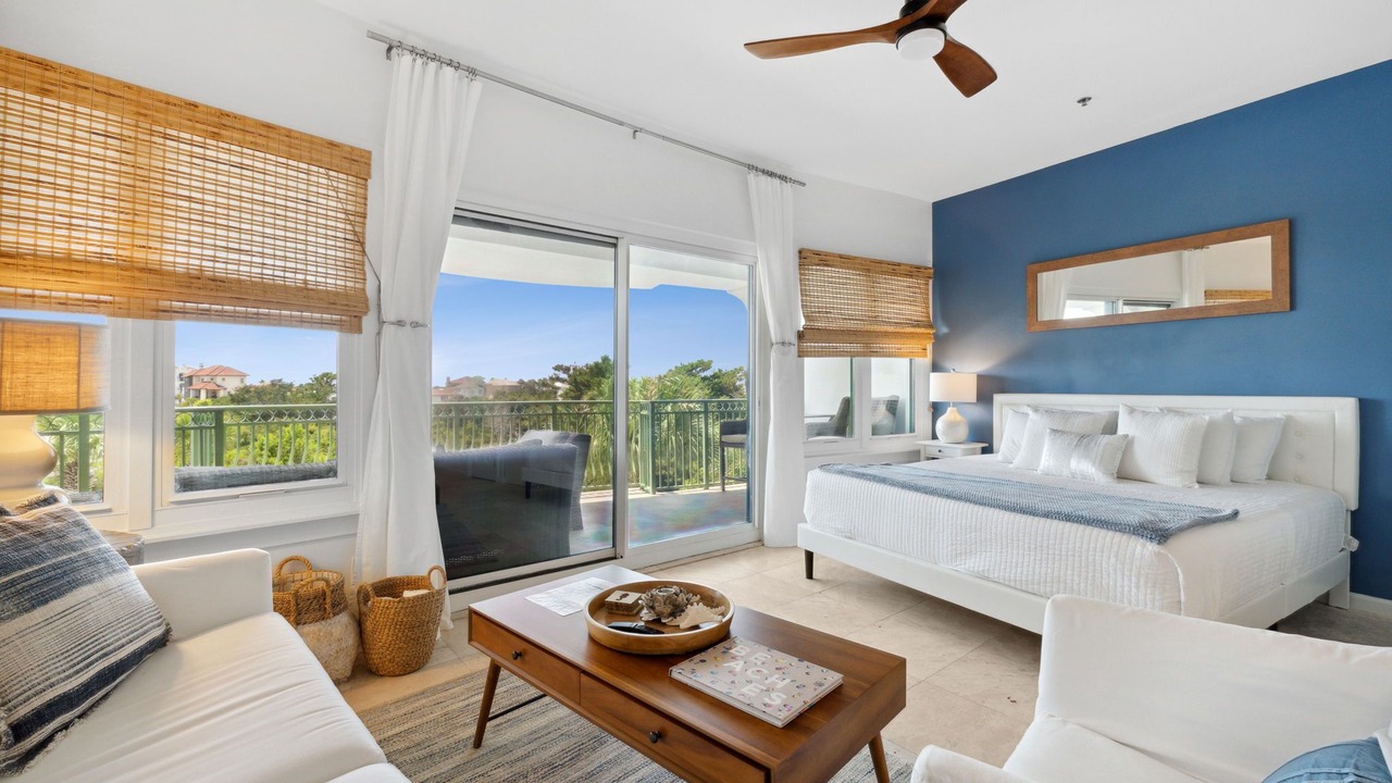 Photo of Livingroom in Rosemary Beach