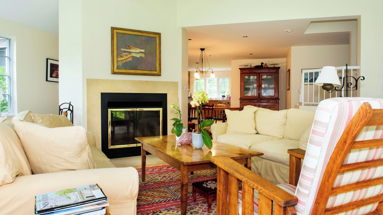 Photo of Livingroom in Chilmark