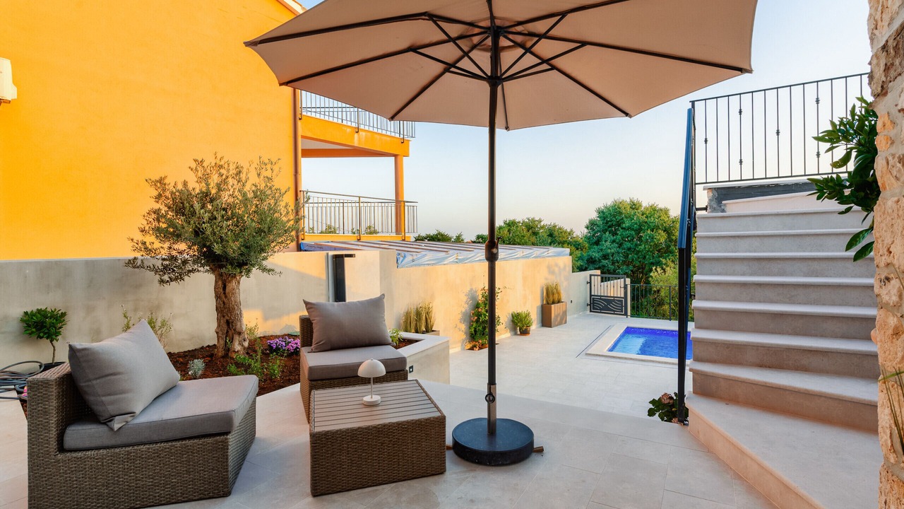 Photo of Patio Balcony in Mugeba
