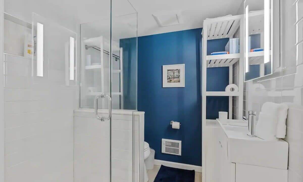 Photo of Bathroom in Dupont Circle
