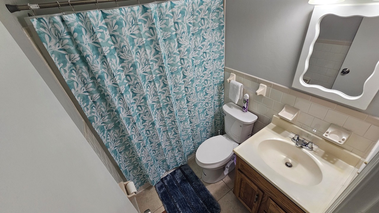 Photo of Bathroom in Central Newport News