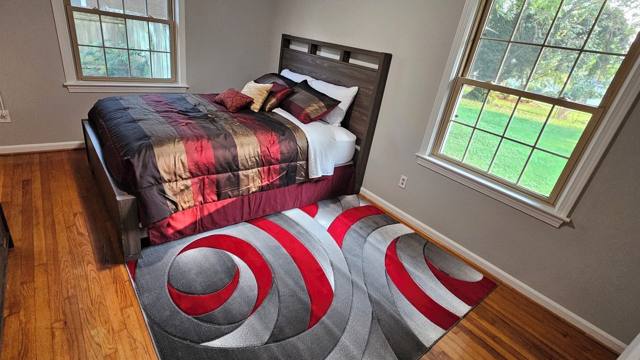 Photo of Bedroom in Central Newport News