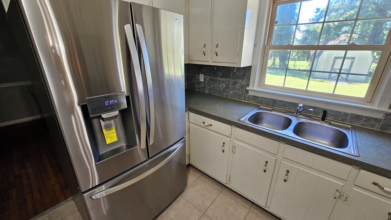 Photo of Kitchen in Central Newport News