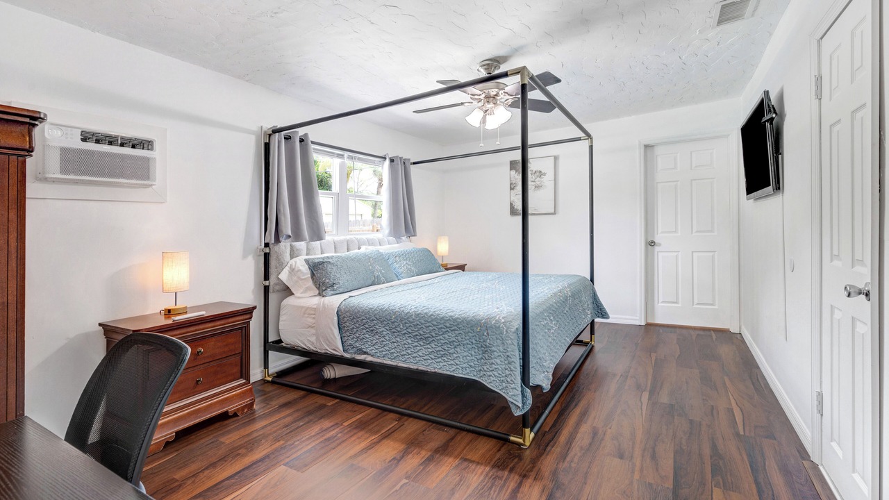 Photo of Bedroom in Rockledge