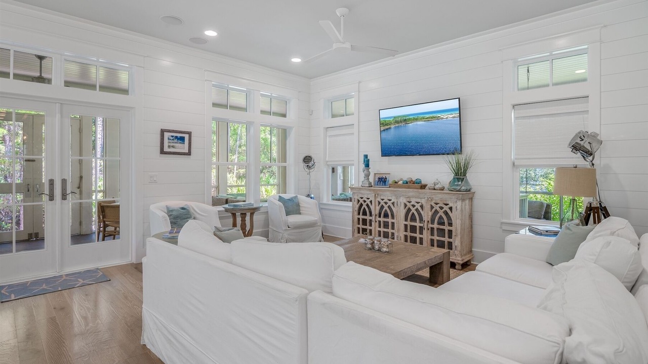 Photo of Livingroom in WaterSound West Beach