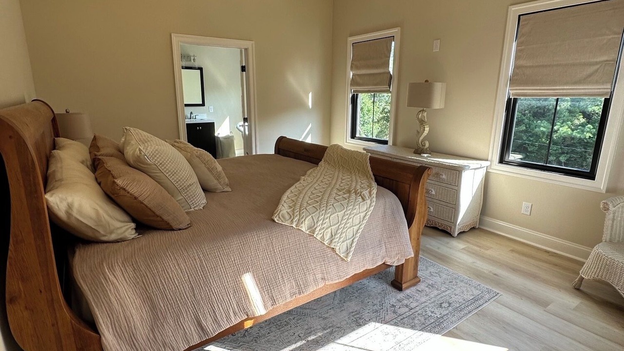 Photo of Bedroom in Gwynn