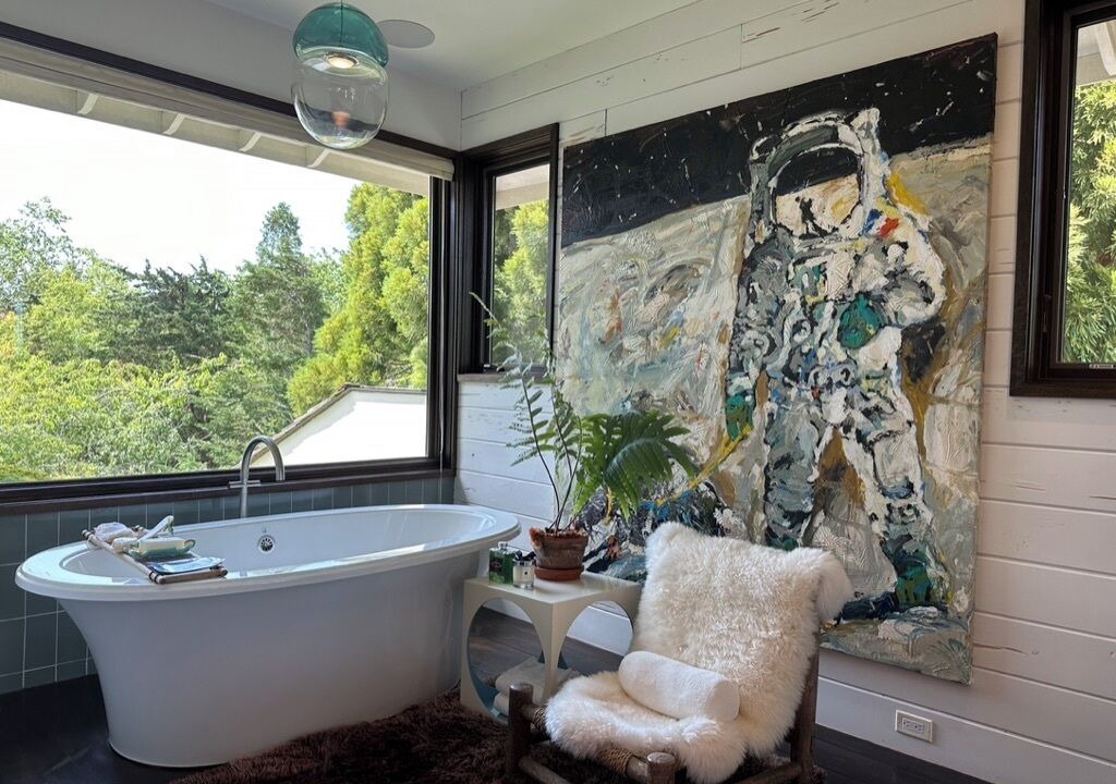 Photo of Bathroom in Amagansett Dunes