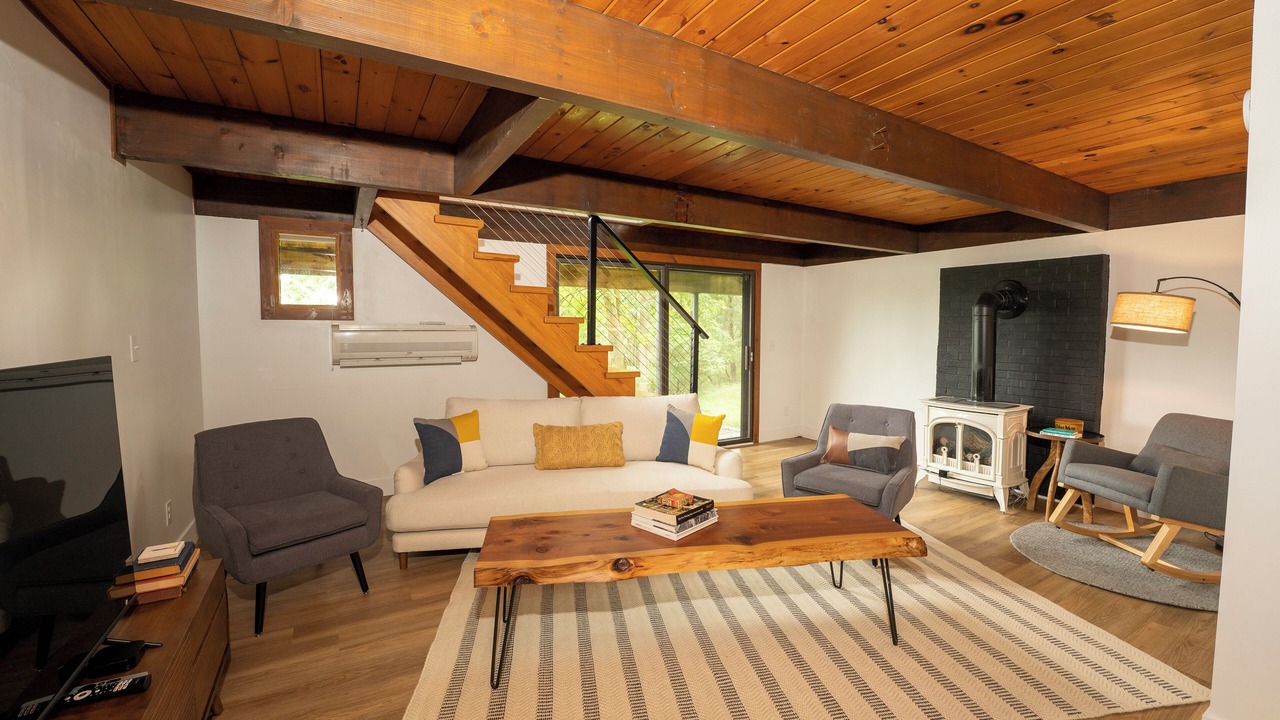 Photo of Livingroom in Canandaigua