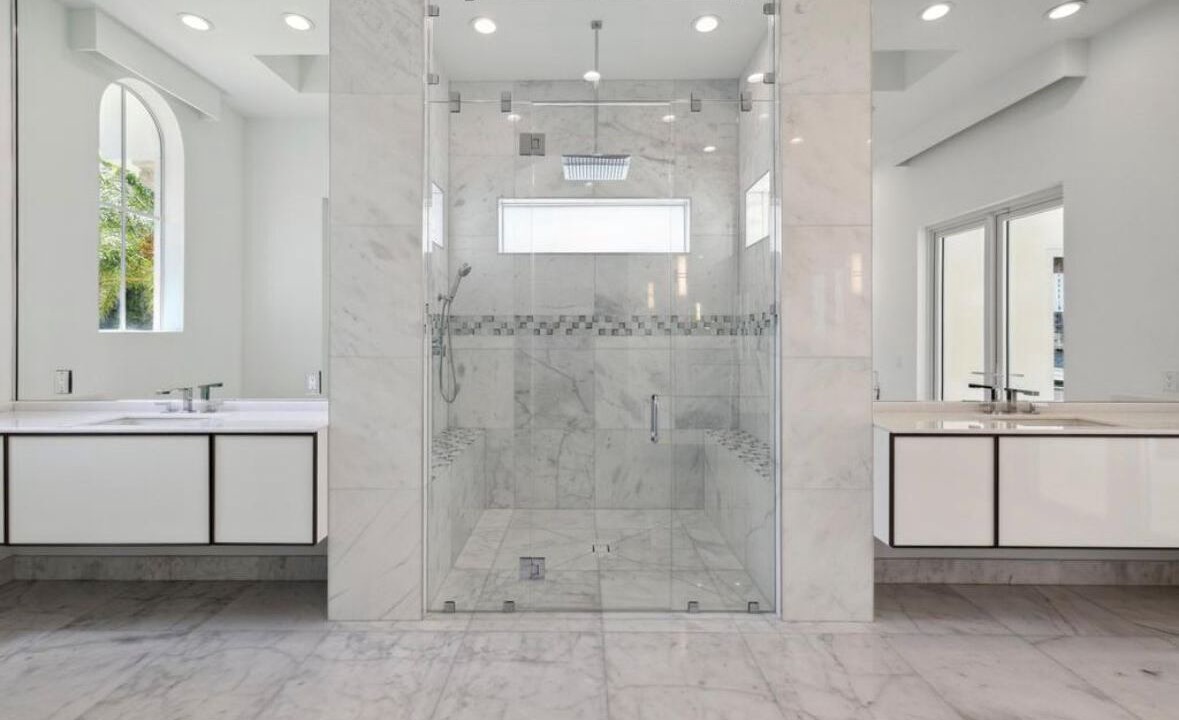 Photo of Bathroom in South Lake