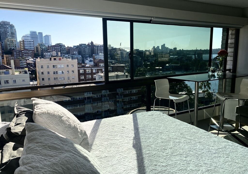 Photo of Bedroom in Elizabeth Bay