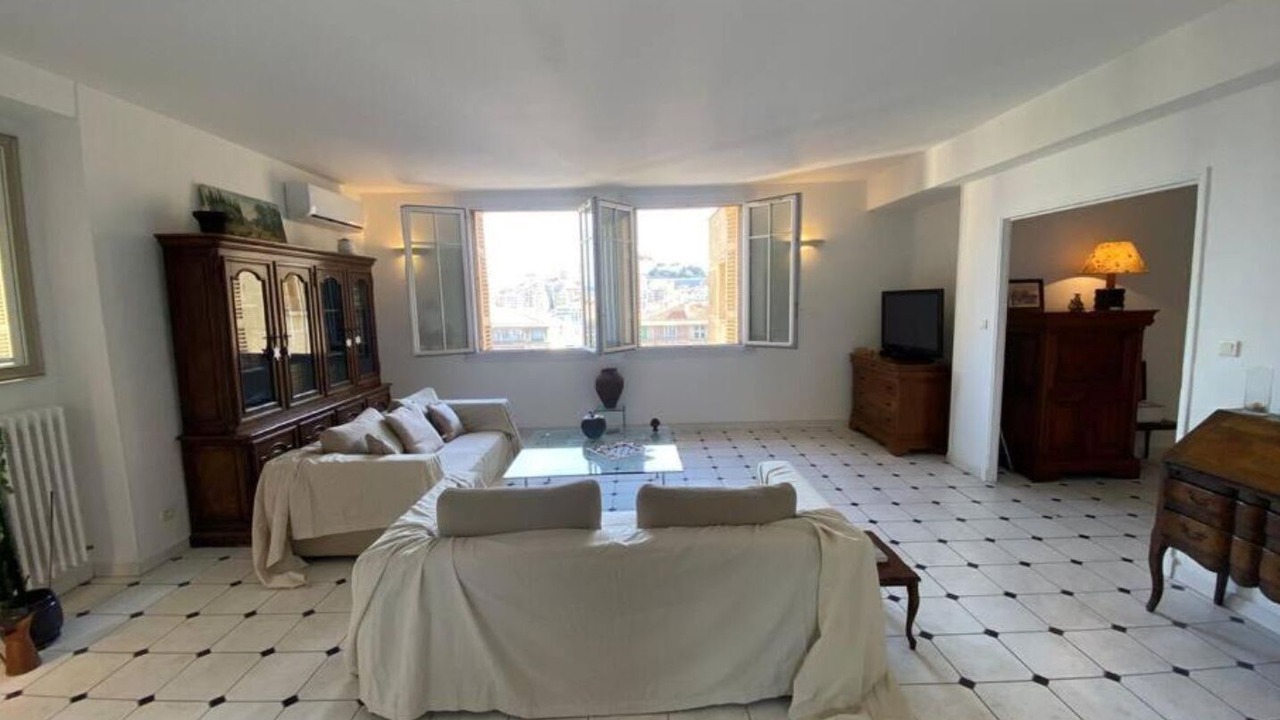 Photo of Livingroom in Hotel-de-Ville