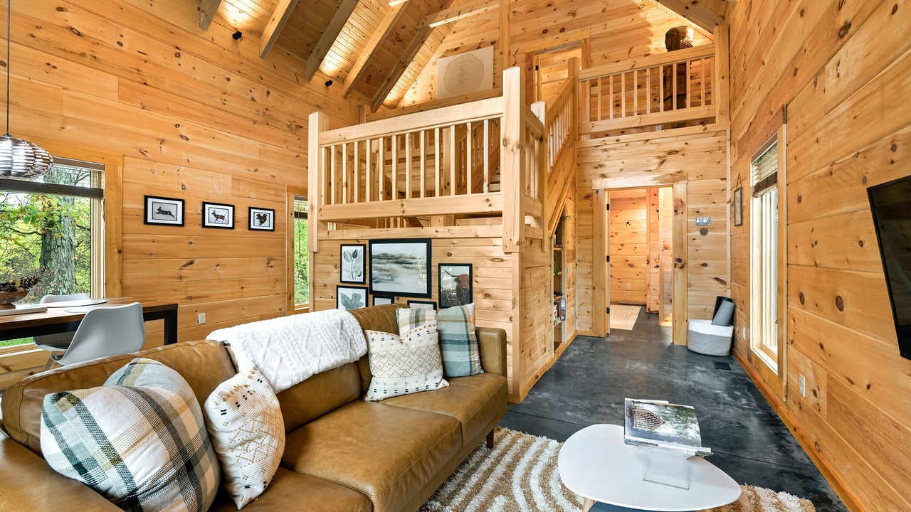 Photo of Livingroom in Canaan