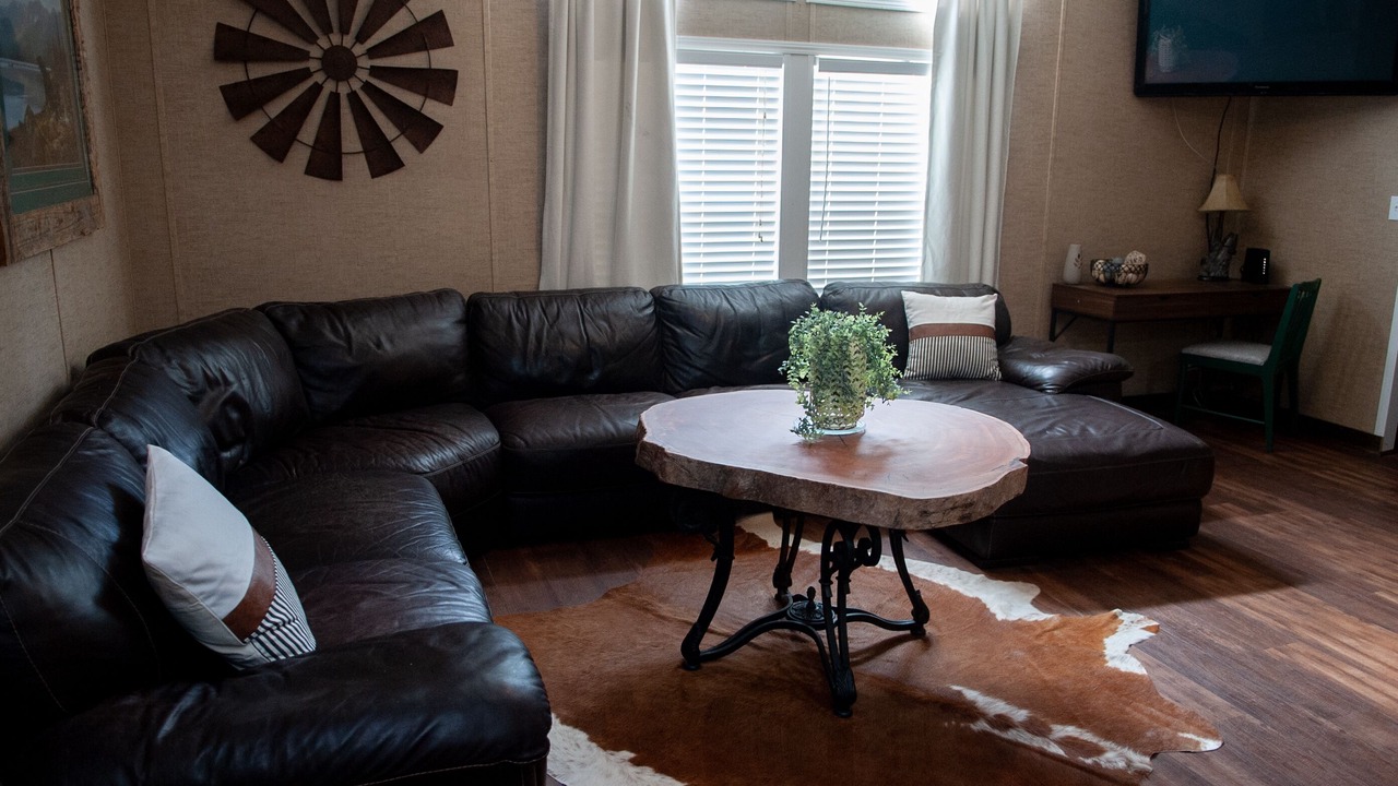 Photo of Livingroom in Perry