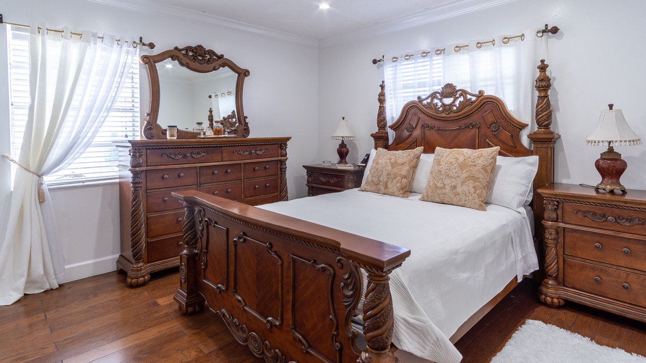 Photo of Bedroom in Davie