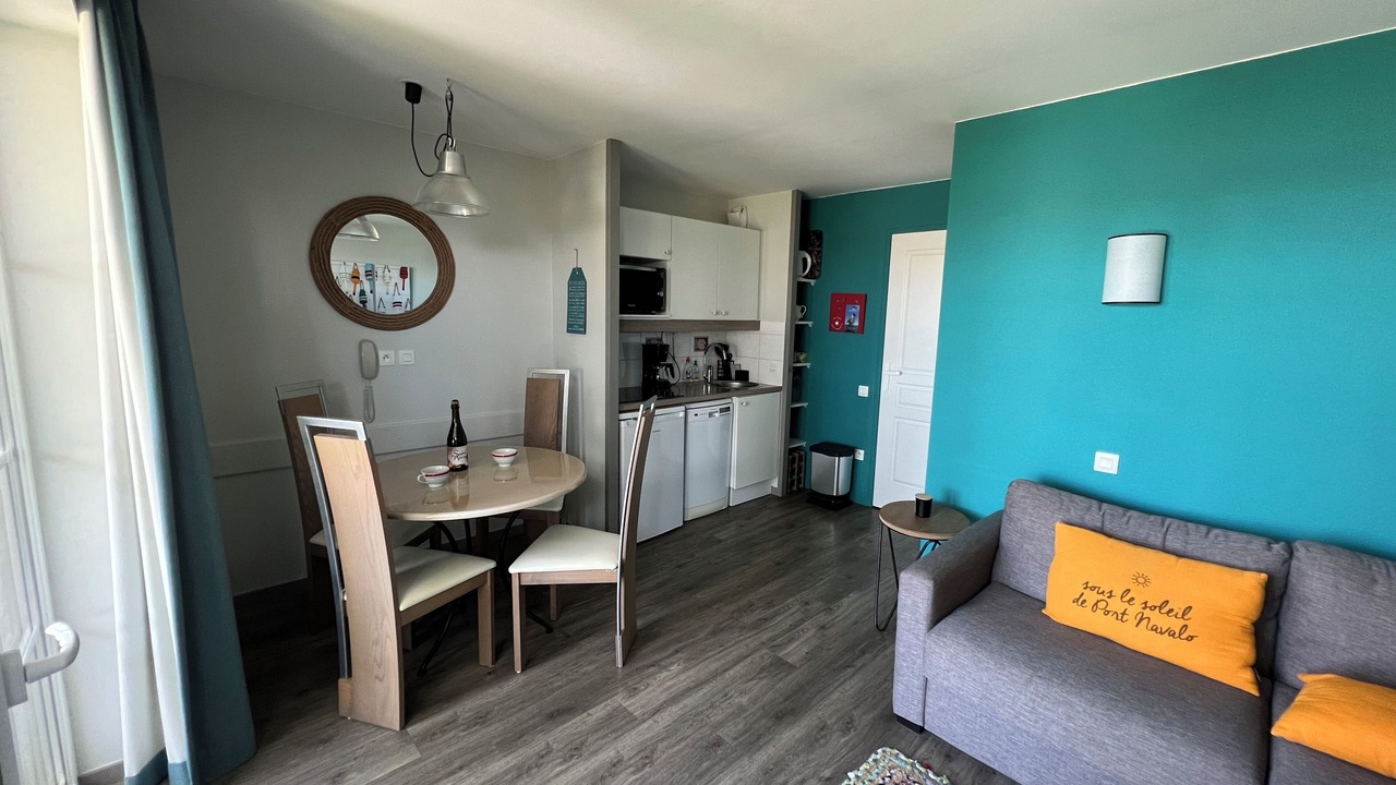 Photo of Livingroom in Arzon