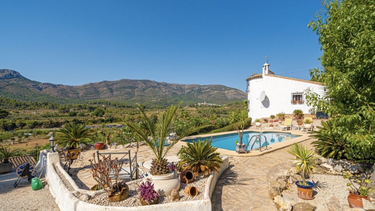 Photo of Outdoor in Alcalali
