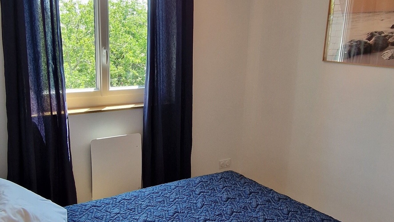 Photo of Bedroom in Kervoyal