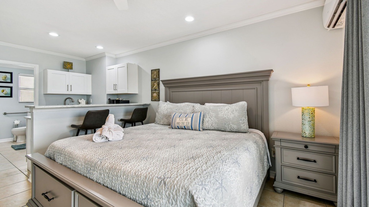 Photo of Bedroom in Bay Esplanade