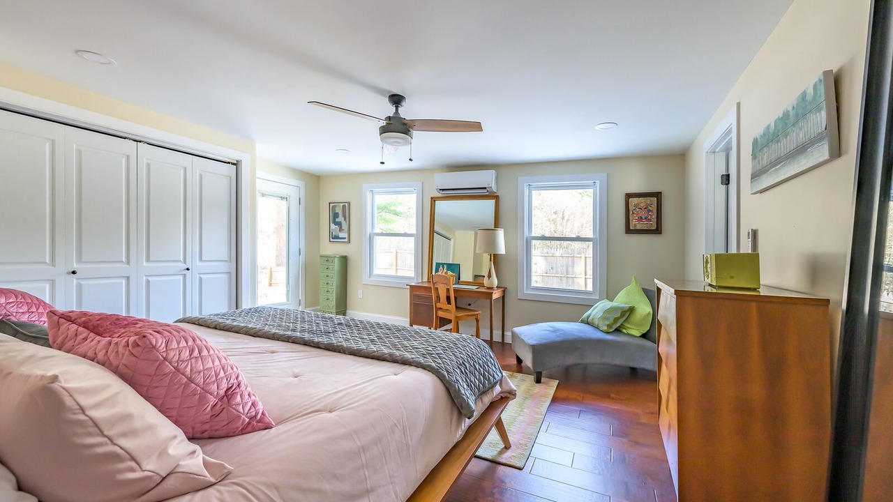 Photo of Bedroom in Glendale
