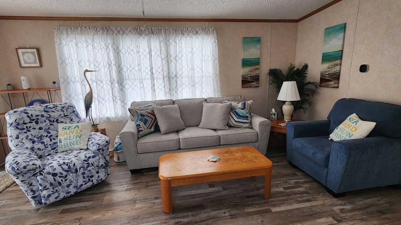 Photo of Livingroom in Assateague Pointe