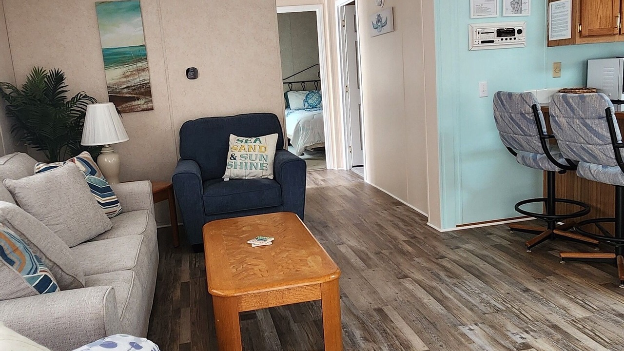 Photo of Livingroom in Assateague Pointe