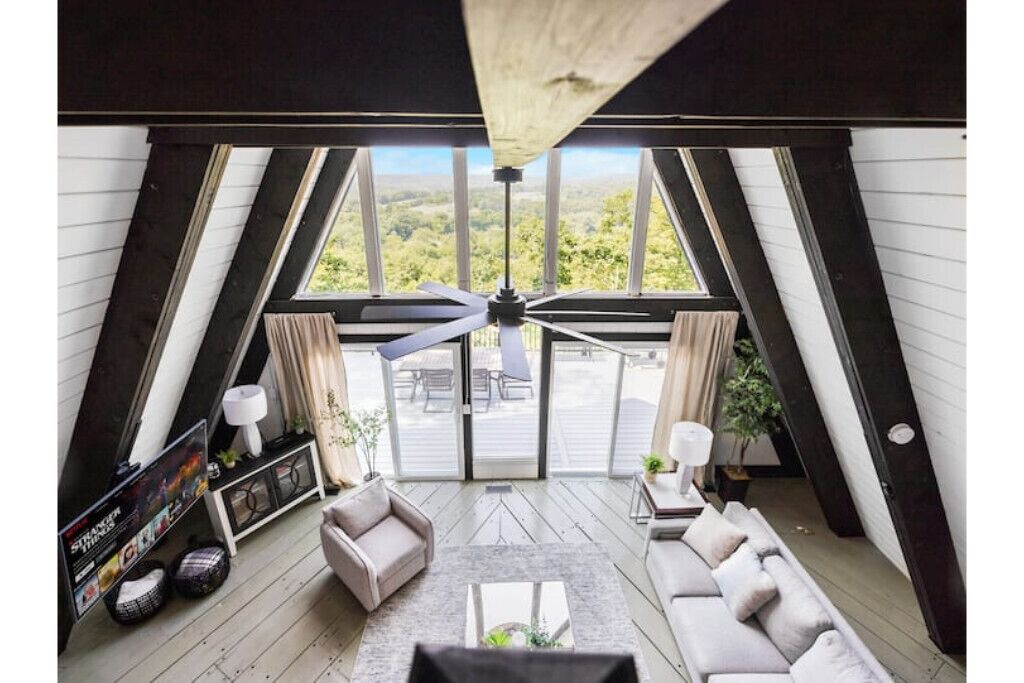 Photo of Livingroom in Maurertown