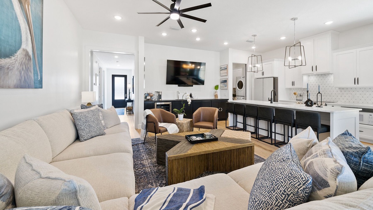 Photo of Livingroom in Kiska Beach