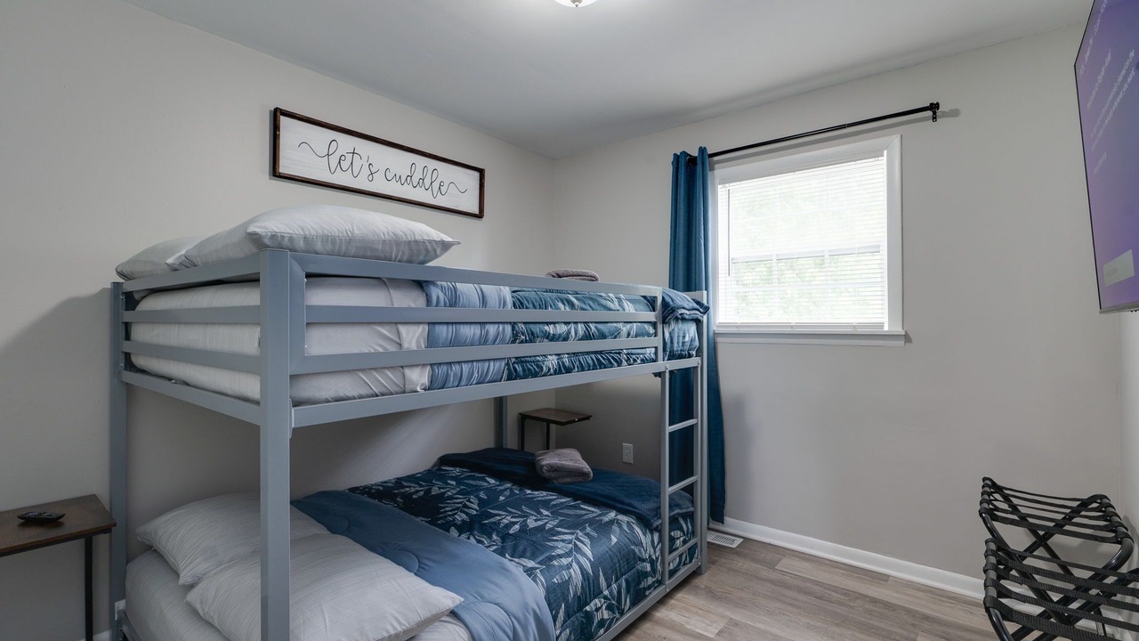 Photo of Bedroom in Newport News