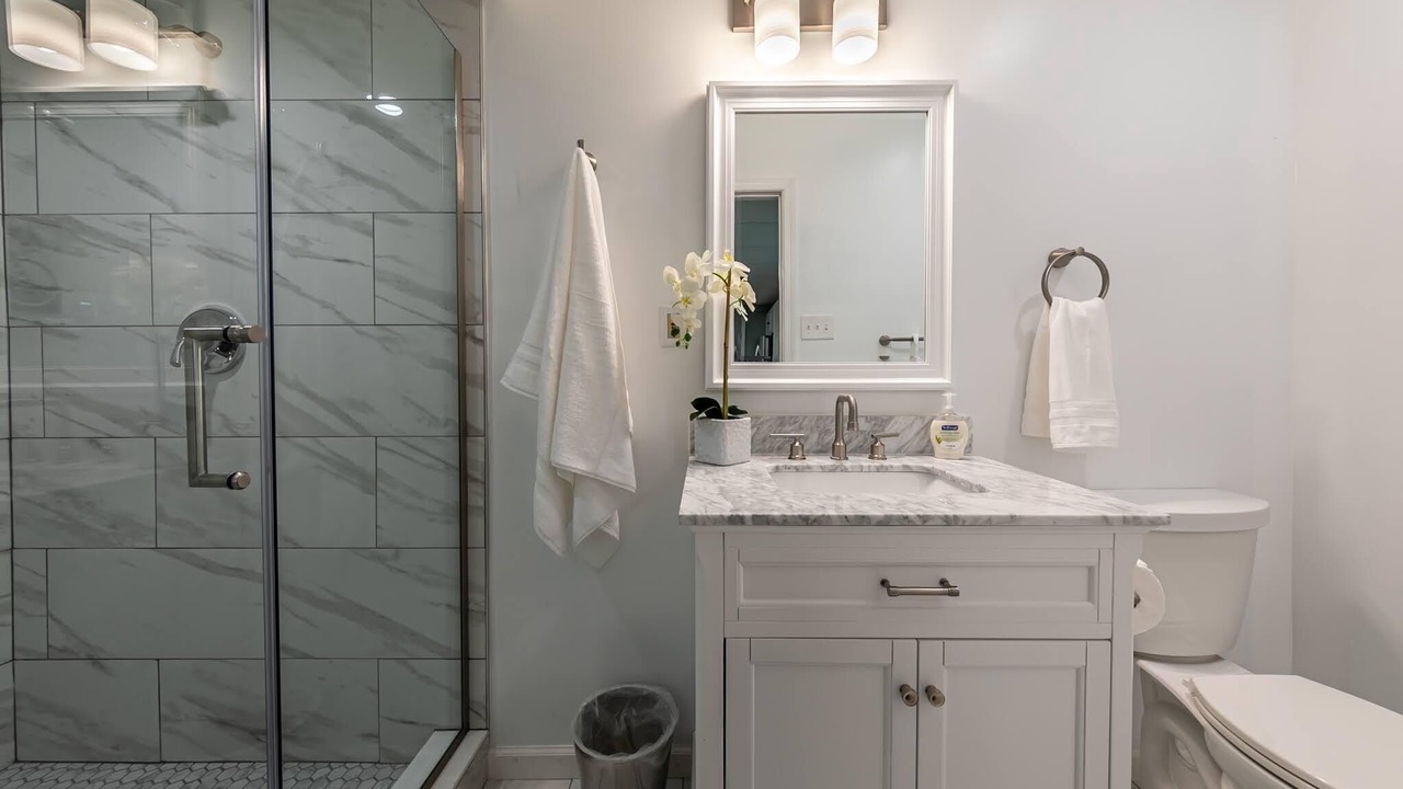 Photo of Bathroom in Charles City