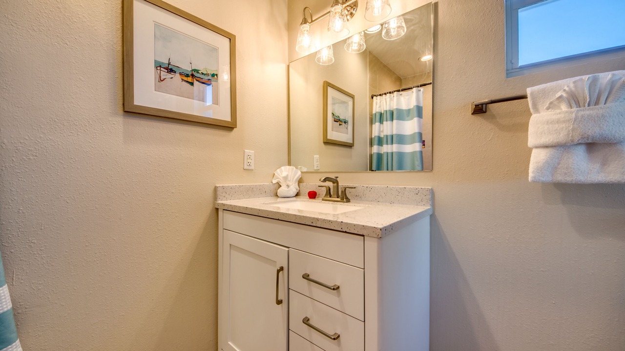 Photo of Bathroom in South Island