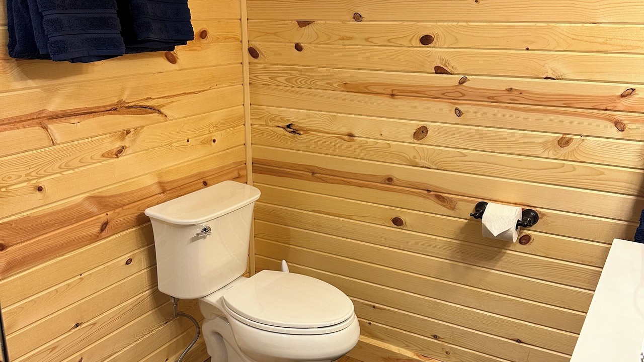 Photo of Bathroom in Alden