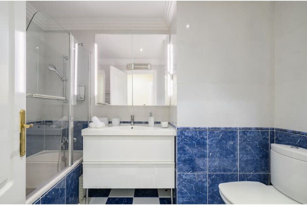 Photo of Bathroom in Parede