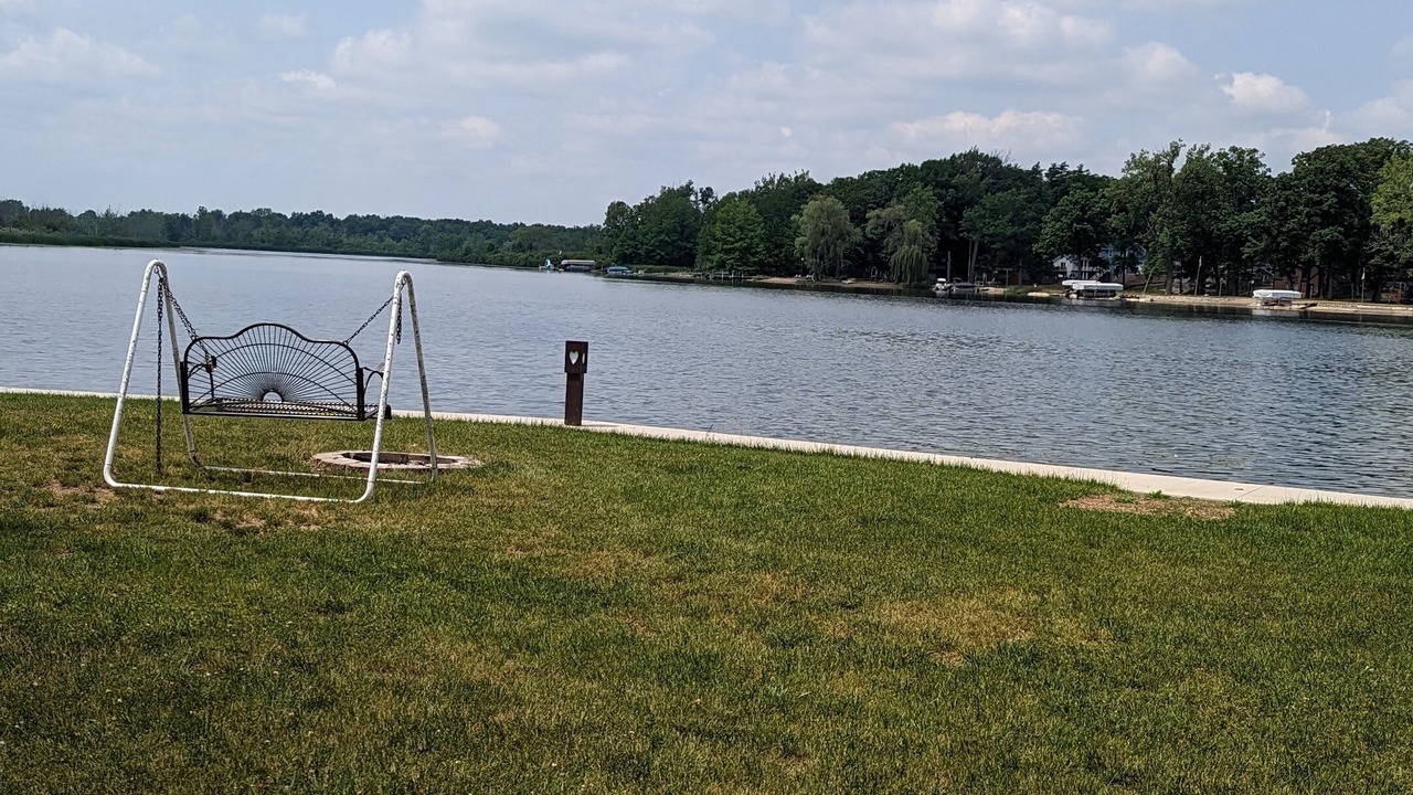 Photo of Outdoor in Brimfield