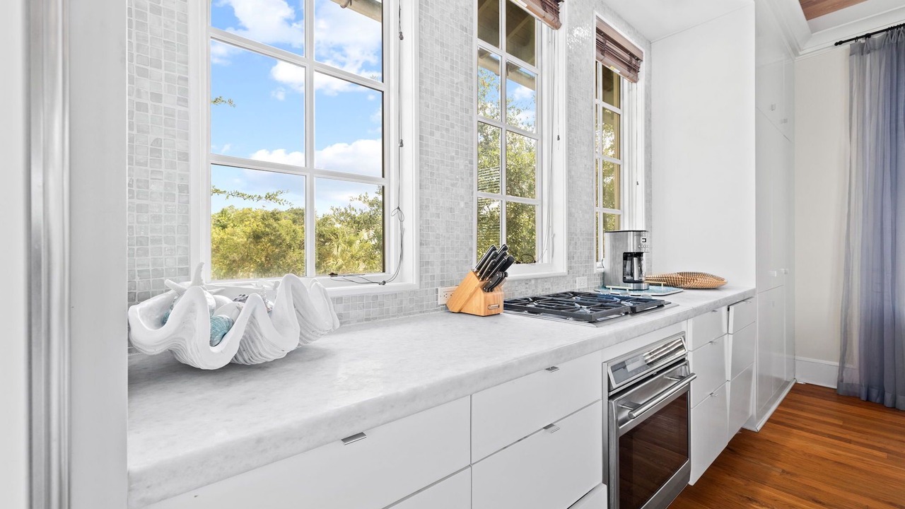 Photo of Kitchen in SeaNest Village